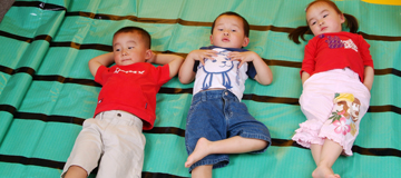 启稚摇篮早教加盟